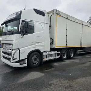 Volvo FH 500 trekkvogn I-save m/ hydraulikk